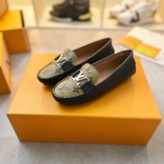 LV flat shoes